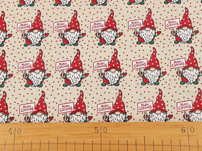 Tissu décoratif de Noël avec des lutins – disponible en ligne chez Šarlotes audumi