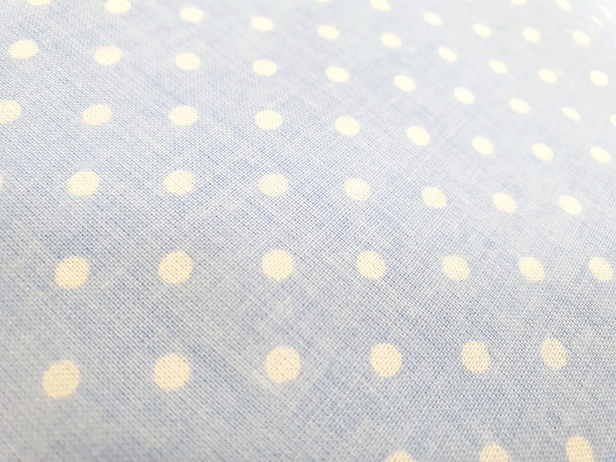 100% Cotton fabric-white polka dots on a blue background (4 mm) 130 g/m²