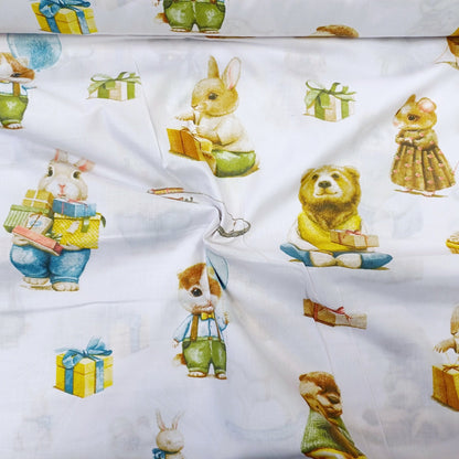 100% Cotton fabric - animals with gifts 130 g/m²