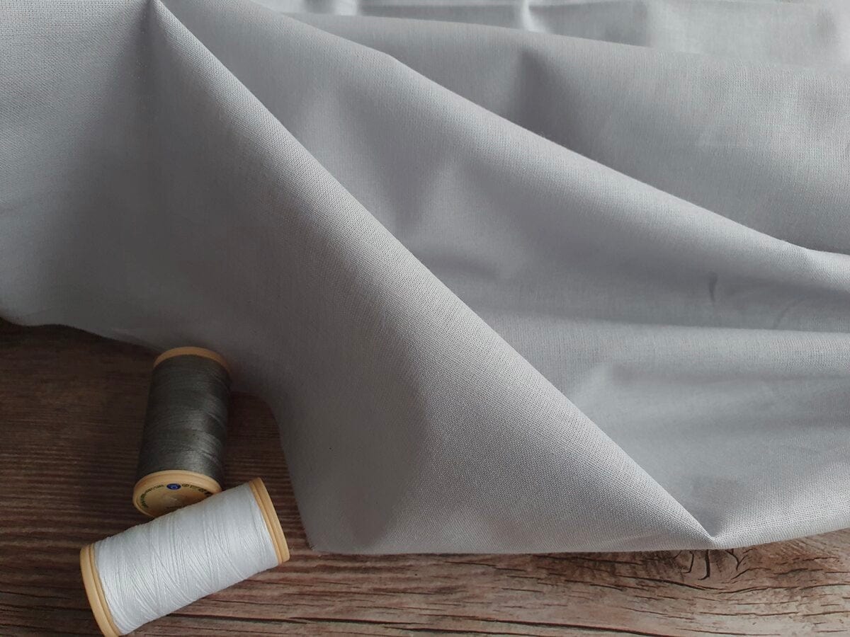 100% Baumwollstoff - hellgrau 220cm 146 g/m²