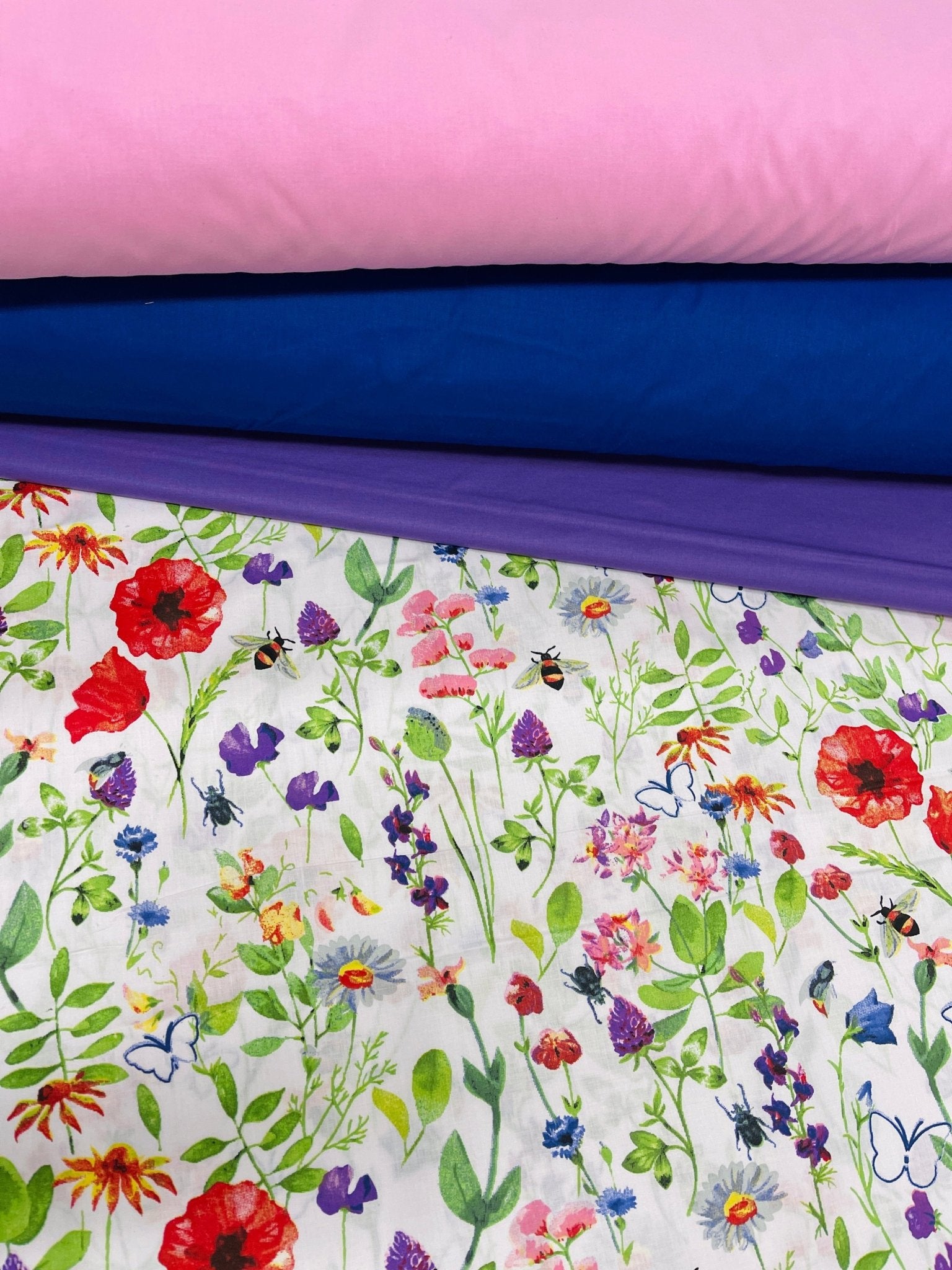 100 % Baumwollstoff in Kornblumenblau 125 g/m²