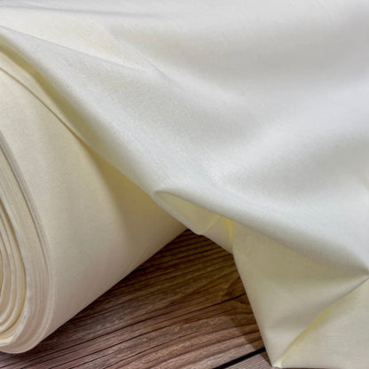 100% Baumwollstoff in Vanille 220cm 146 g/m²