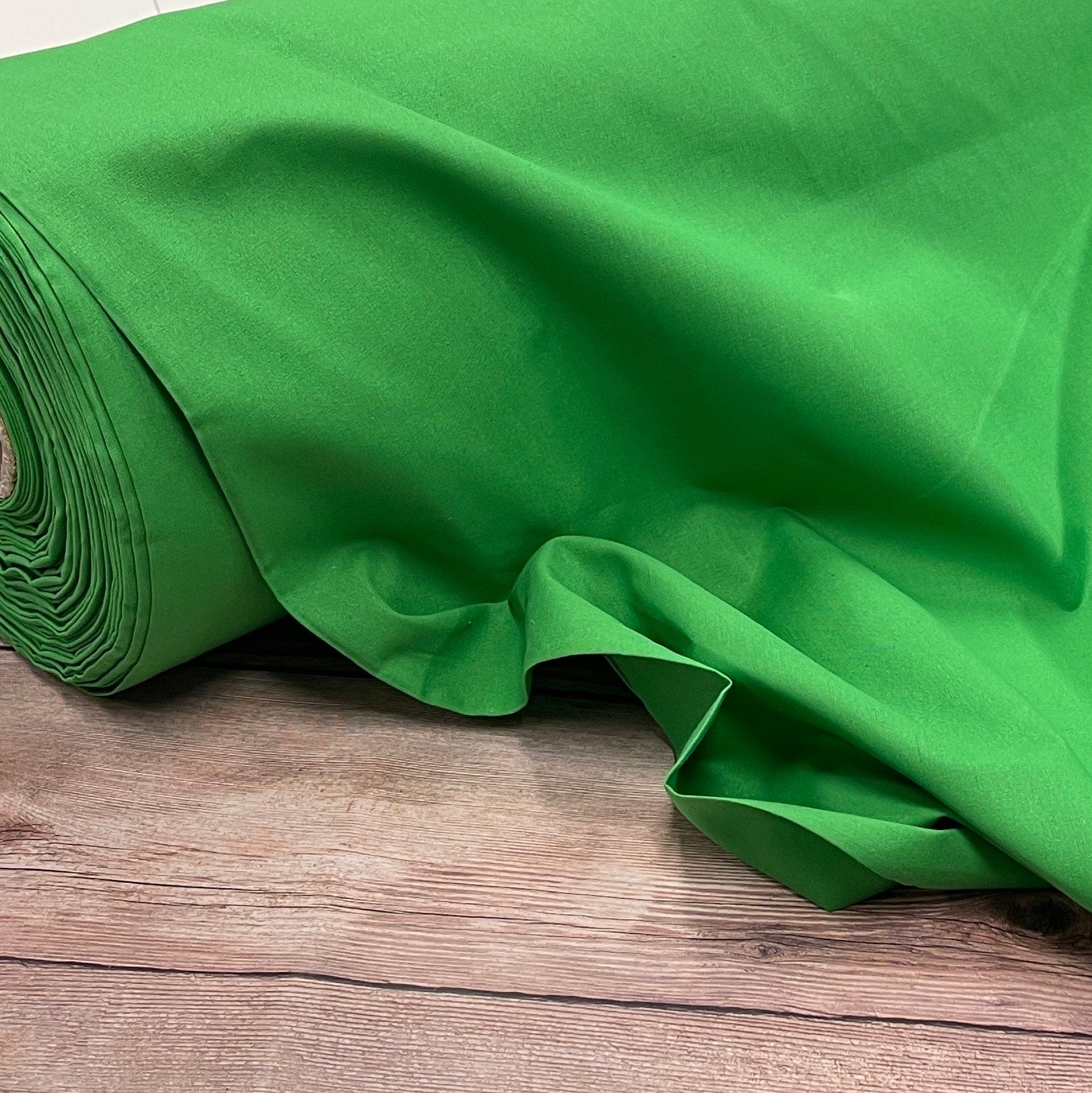 100% Baumwollstoff - Grasgrün 220cm 146 g/m²