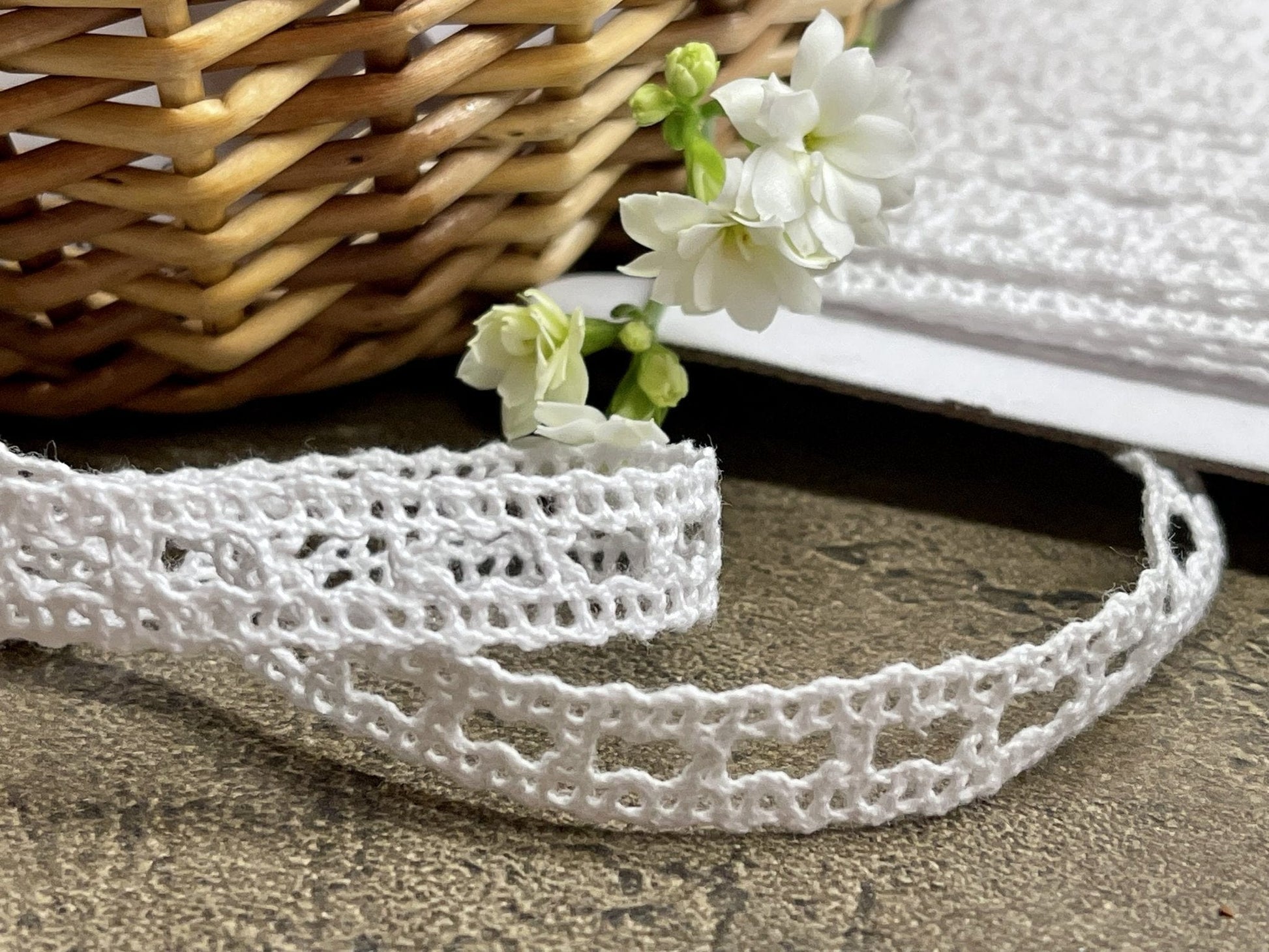 100% cotton lace-1 cm white