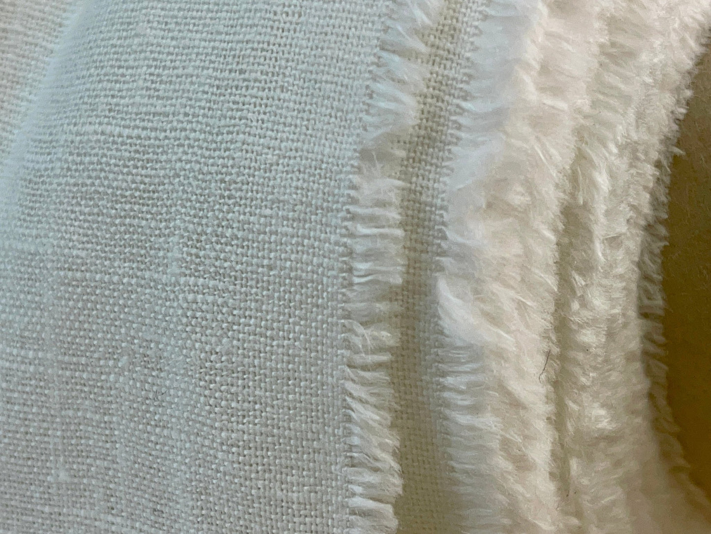 100% softened linen-white 185 g/m²