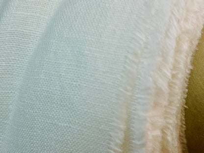 100% softened white linen 185 g/m²