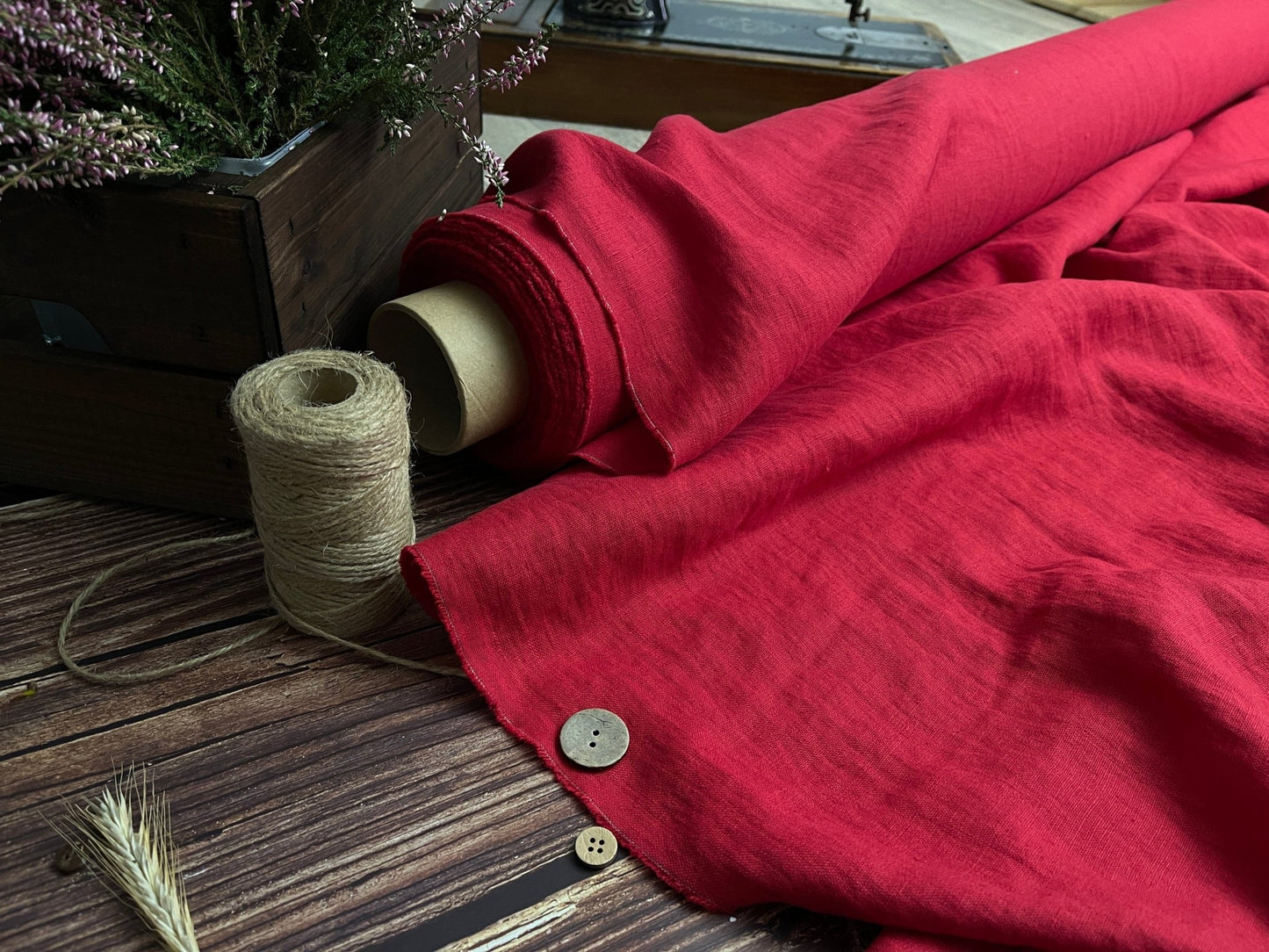 100% Softened linen-cherry red 205 g/m²