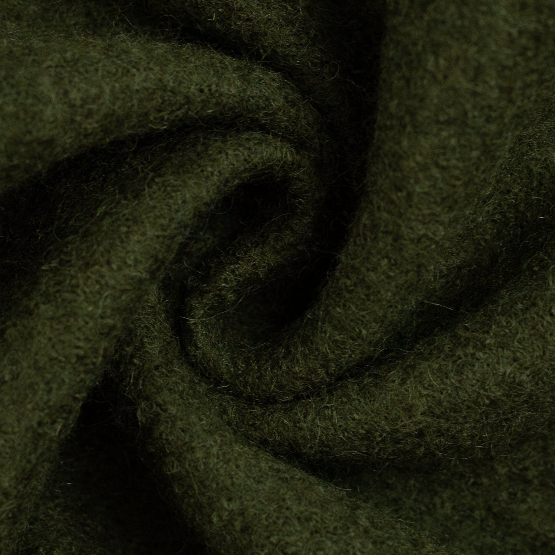 100% Wollstoff – Waldgrün 385 g/m²