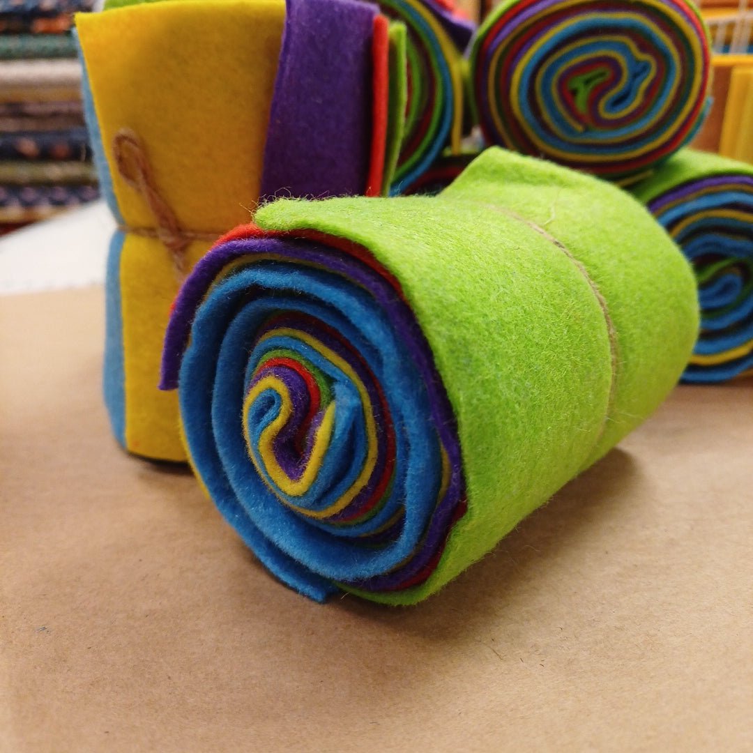 Felt roll - bright shades