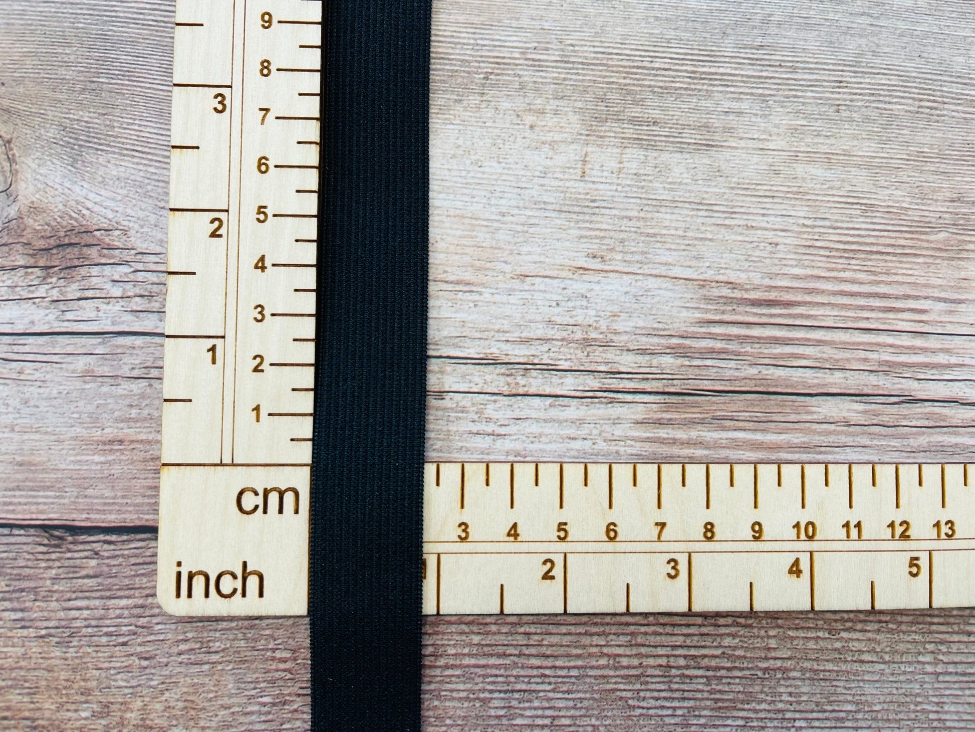 Flaches Gummiband-2 cm schwarz