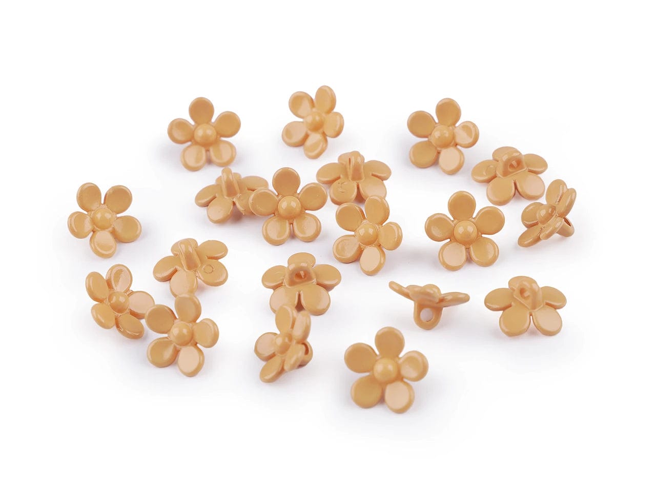 15 mm beige flower shank button