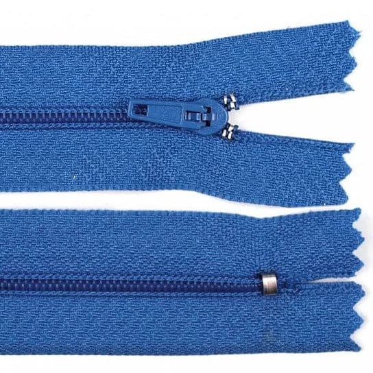 fermeture éclair fermée, bleu saphir