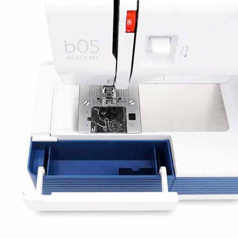 Bernette-B05 Academy sewing machine