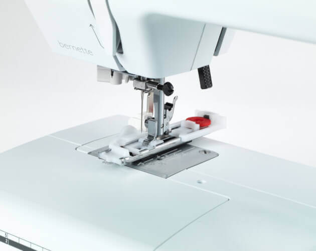 Bernette-B35 sewing machine