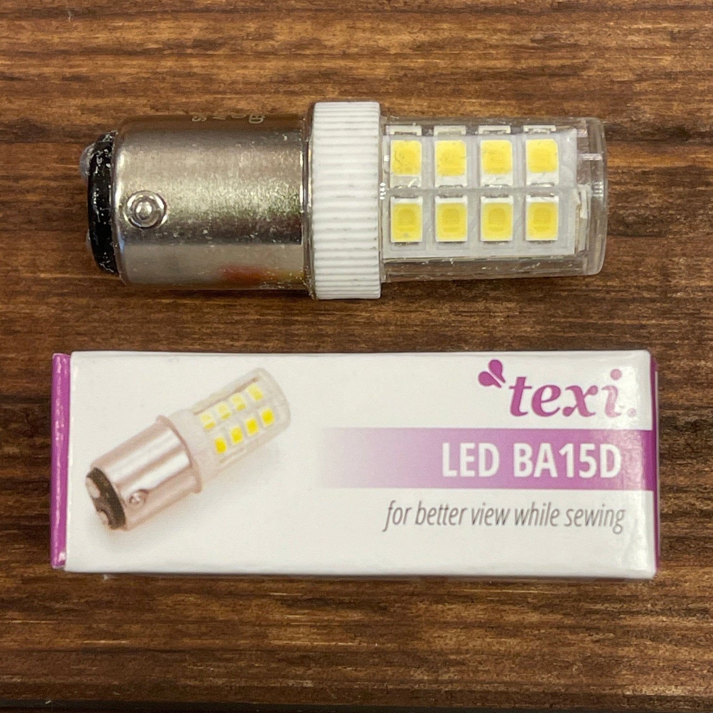 alt
Sewing machine bulb-BA15D 2W 230V white light